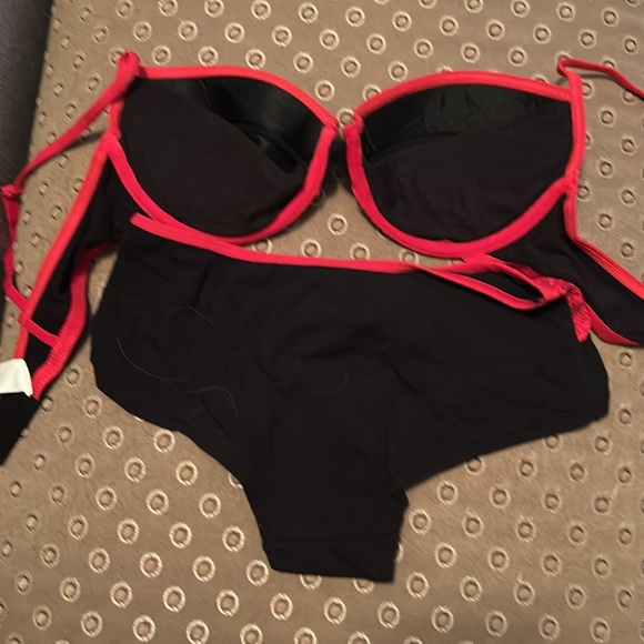 Virgillian Bra and Panty Set 34B With Small Bottom Soft Black Fabric & Red Lace - Picture 8 of 9
